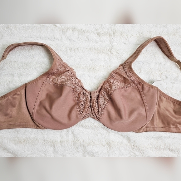 Glamorise Low Cut WonderWire Lace Bra | style 1240 | Cappuccino - Picture 4 of 13